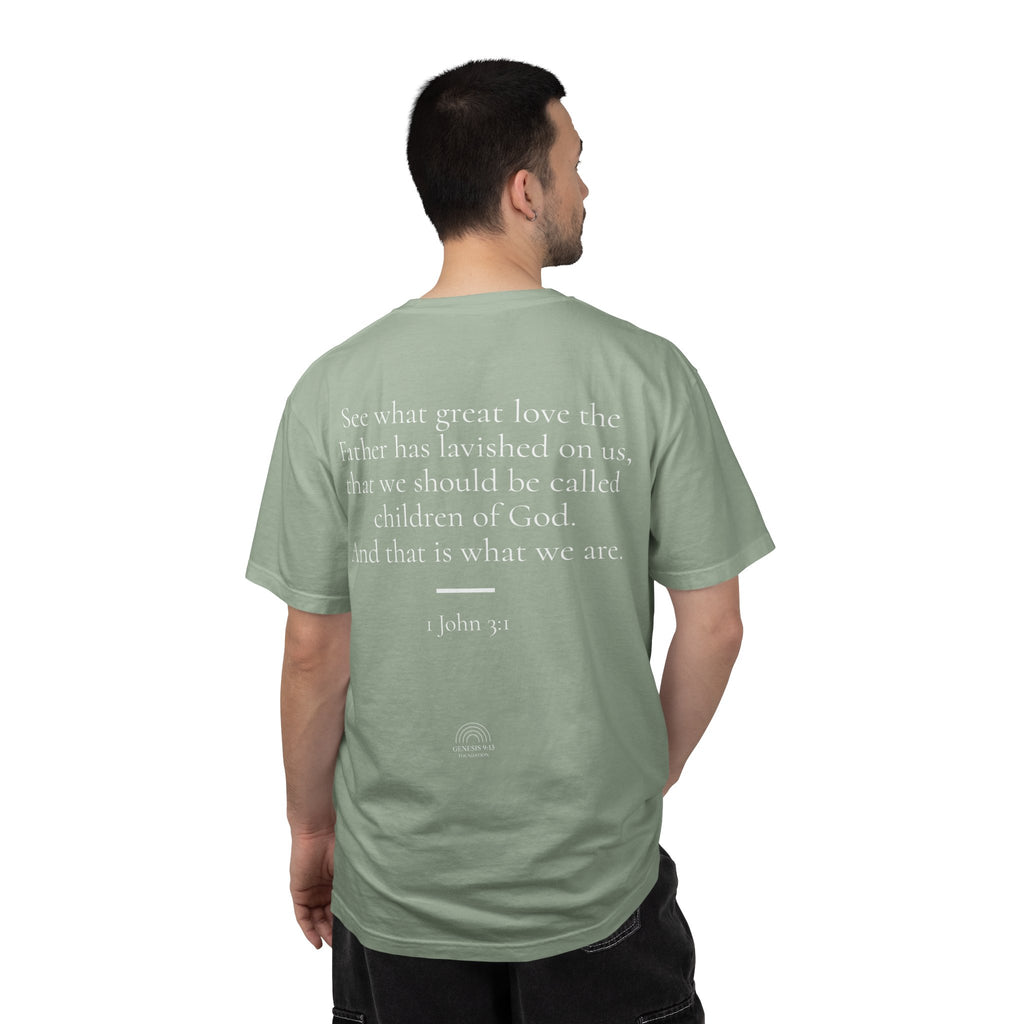 Loved. 1 John 3:1 Tee