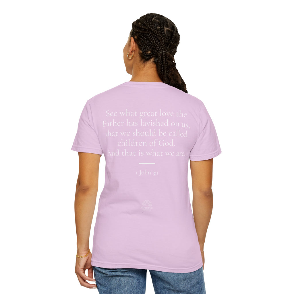 Loved. 1 John 3:1 Tee